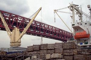 輝きを感じるシルクスクリーン印刷機